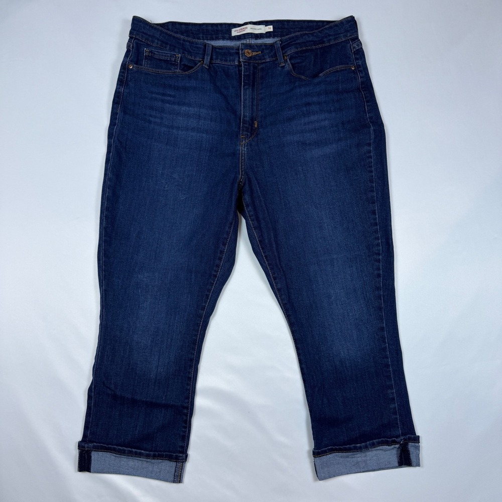 Levi Strauss Signature Capri Jeans Women 16 Blue Dark Wash Mid Rise Cuffed G8